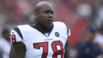 El tacle izquierdo de los Texans despidió a su agente recientemente y llegó al acuerdo directamente con Bill O'Brien, GM y entrenador en Houston.