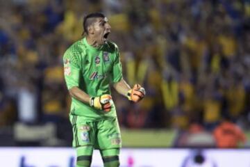 Este fue el ambiente dentro y fuera del campo en el clásico de la 'Sultana del Norte' celebrado este sábado en el Estadio Universitario.