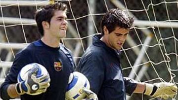 <b>TRABAJO. </B>El portero del Barcelona sabe que la única manera de ser titular es con su rendimiento y prefiere huir de polémicas.