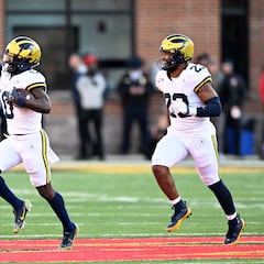 Michigan Wolverines football first to win 1,000 games: List of college football teams by wins