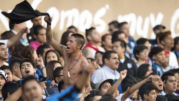 Action photo during the match Queretaro vs Puebla, Corresponding 1st round of Corona MX Cup of the Aperture Tournament League BBVA Bancomer MX 2016 at La Corregidora Satdium.
 
 Foto de accion durante el partio Queretaro vs Puebla, correspondiente a la Jornada 1 de la Copa Corona MX del Torneo Apertura 2016 en el Estadio La Corregidora en la foto: Fans
 
 
 20/07/2016/MEXSPORT/Omar Martinez.