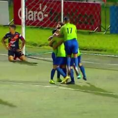 Santa Tecla adiestró al Águila y avanzó a la final del Apertura