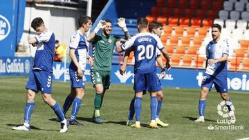 El Sabadell se aprovecha de un Lugo desnortado