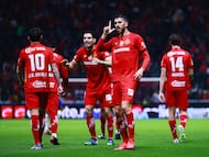 Soccer Football - Liga MX - Toluca v Monterrey - Estadio Nemesio Diez, Toluca, Mexico - September 24, 2025 Toluca's Paulinho celebrates scoring their second goal REUTERS/Eloisa Sanchez