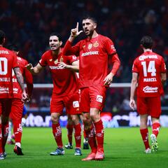 Ramos y Monterrey pasan a la historia del Toluca