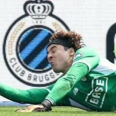 Guillermo Ochoa y Standard, goleados por el Brujas