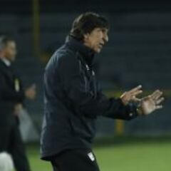 Costas: "No temo poner juveniles, Darío puede jugar por Omar"