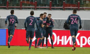 Los jugadores celebran el 1-3 de Fernando Torres.