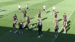 James sigue tirando la puerta a detallazos: recurso de jugón clase supra