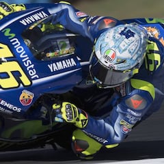 El ritmo de carrera de Márquez alarma a Rossi: "Es la referencia"