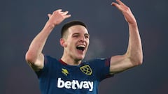 Declan Rice signs a contract extension with West Ham