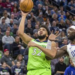 Gran estreno de Juancho y paliza de los nuevos Wolves a los Clippers