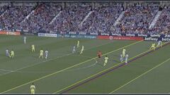 La jugada del gol del empate del Legan&eacute;s ante el Barcelona.