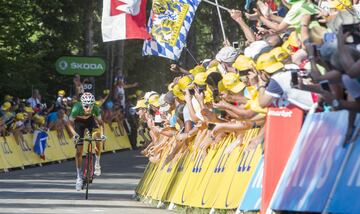 Fabio Aru se exhibe en las rampas de La Planche de Belles Filles.