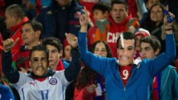 Los hinchas acudieron en masa al Estadio Nacional.