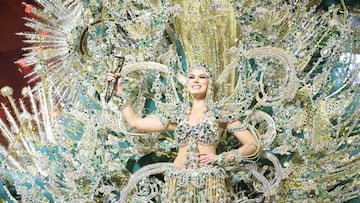 Elízabeth Ledesma Laker, con la fantasía “Conexión”, diseñada por Alexis Santana y en representación de McDonald's y El Día-La Opinión de Tenerife, elegida Reina del Carnaval de Santa Cruz de Tenerife 2025, durante la gala de la Reina del Carnaval de Tenerife, a 26 de febrero de 2025, en Santa Cruz de Tenerife, Tenerife, Canarias (España). El espectáculo comienza con una obertura que se divide en cuatro partes: la flora, la fauna, el pueblo y el Carnaval. La gala cuenta con las actuaciones del grupo cubano Orishas, que hizo la mejor canción del Carnaval, además de Mel Ömana, murgas y comparsas, para finalizar con la elección de la Reina del Carnaval de Tenerife entre todas las participantes.
27 FEBRERO 2025;CARNAVAL;GALA;REINA;TENERIFE
Europa Press Canarias
27/02/2025