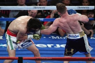 El dominio aplastante de Canelo sobre Chávez Jr. en imágenes