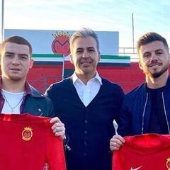 Ex promesa perdida por la U inició exótica aventura en España