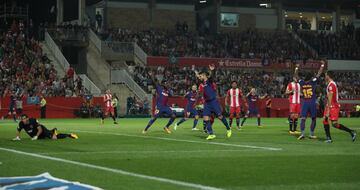 Aday puso el 0-1 para el Barcelona al anotar en propia puerta.