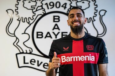 El ‘Panda’ ha protagonizado uno de los traspasos más sonados en este invierno. El internacional español ha dejado el Betis, donde no contaba para Manuel Pellegrini para firmar por el Bayer Leverkusen de Xabi Alonso, el líder de la Bundesliga. Llega sin haber marcado un gol en Liga esta temporada.