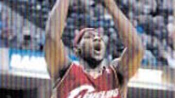 LeBron James, cada día más rico.