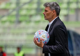 Ortiz se aferra a Quinteros