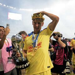 Igor Lichnovsky estuvo cerca de abandonar el futbol