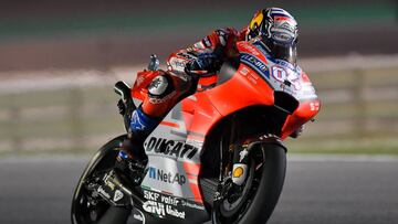 QTR 02. Doha (Qatar), 18/03/2018.- Italian MotoGP rider Andrea Dovizioso of Ducati Team in acton during the Motorcycling Grand Prix of Qatar at Losail International Circuit near Doha, Qatar, 18 March 2018. (Ciclismo, Motociclismo) EFE/EPA/NOUSHAD THEKKAIL