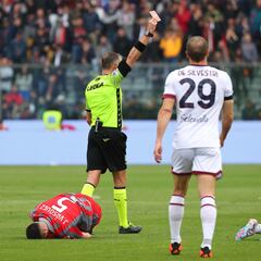 Johan Vásquez y la Cremonese fueron goleados; están virtualmente descendidos