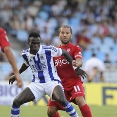 Moyes reencuentra el equilibrio en la banda izquierda