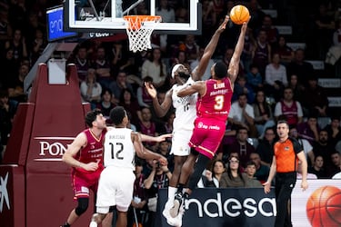 Procida enseña la manita