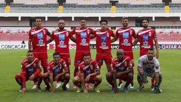 El mexicano Everardo Rubio tuvo que irse a Estados Unidos para trabajar en un restaurante, ahora podr&iacute;a jugar la Concacaf Champions League con Santos Gu&aacute;piles.