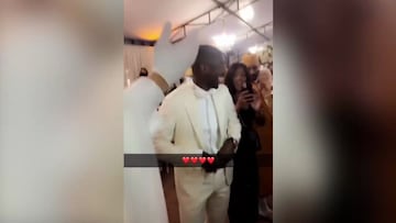 El animado vídeo de la boda de Dembélé: ¡se casó de blanco!