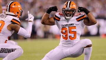 Mac Jones fue señalado por Haason Reddick, defensivo de los Carolina Panthers, como un jugador sucio luego de lastimar a su compañero Brian Burns.