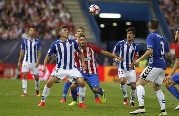 Torres y Koke.