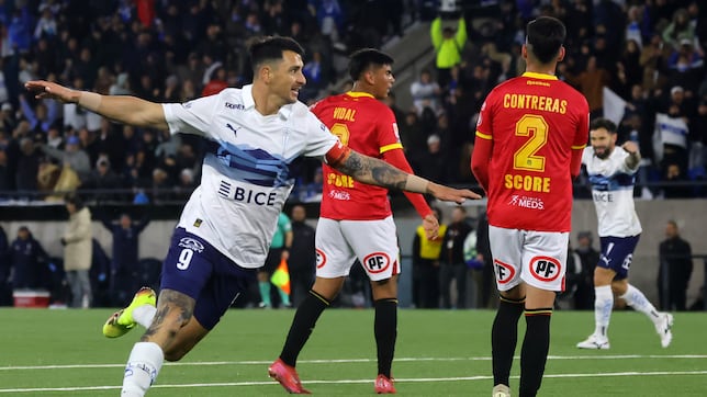 Zampedri tiene otra noche histórica y completa la fiesta de la UC