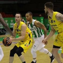 El Iberostar Tenerife resuelve en la primera parte