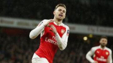 En Inglaterra colocan a Ramsey como el recambio de Iniesta