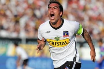Esteban Paredes, actual delantero de Colo Colo, ha sido cinco veces goleador del torneo nacional.