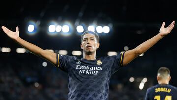 VIGO (GALICIA), 25/08/2023.- El centrocampista británico del Real Madrid Jude Bellingham celebra su gol durante el partido correspondiente a la Jornada 3 de LaLiga que enfrenta este viernes al Celta de Vigo y Real Madrid en el estadio de Balaídos, en Vigo. EFE/Lavandeira
