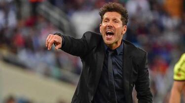 El Atl¨¦tico, entre el derbi, Cavani y la visita a Eibar