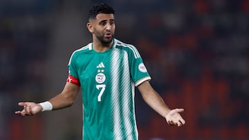 Riyad Mahrez durante el partido de la Copa de África entre Mauritania y Argelia.