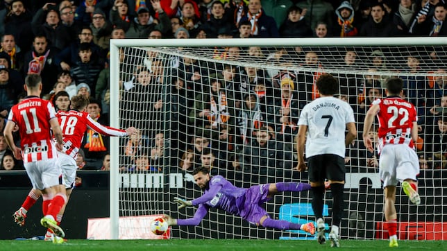 Mbappé-Dimitrievski, duelo desde los 11 metros