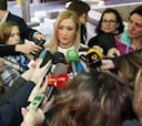 Cifuentes y Carmena lamentan los actos de los hinchas del PSV