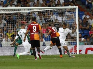 1-1. Sneijder anotó el gol del empate.