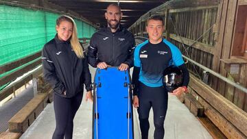 Paula Raul, Ander Mirambell y Adri&aacute;n Rodr&iacute;guez, durante un entrenamiento en Alemania.