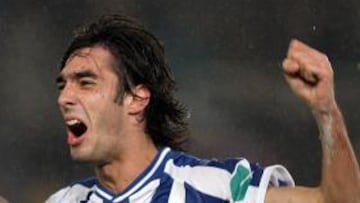 Carlos Martínez renueva con la Real Sociedad hasta 2014.