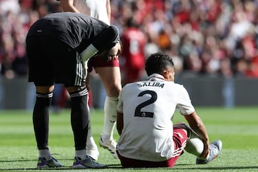 Um bombardeiro em Anfield