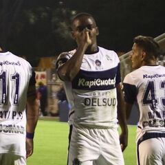 Gimnasia niega permiso a Carbonero para revisión médica