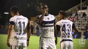 Curioso gol de Johan Carbonero en triunfo de Gimnasia